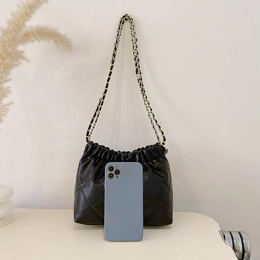 Women’s Black Crossbody Bag – Elegant, Lightweight & Versatile Fashion Accessory